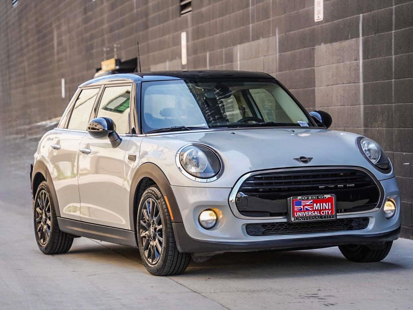 2019 MINI Hardtop's photo