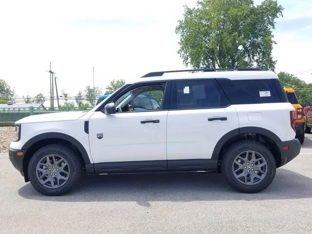 New 2026 White Ford Big Bend image 8