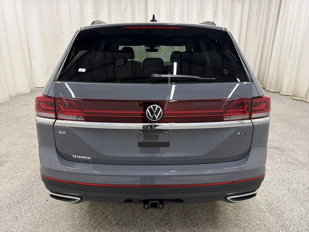 New 2026 Pure Gray Volkswagen 2.0T SE w/Technology image 7