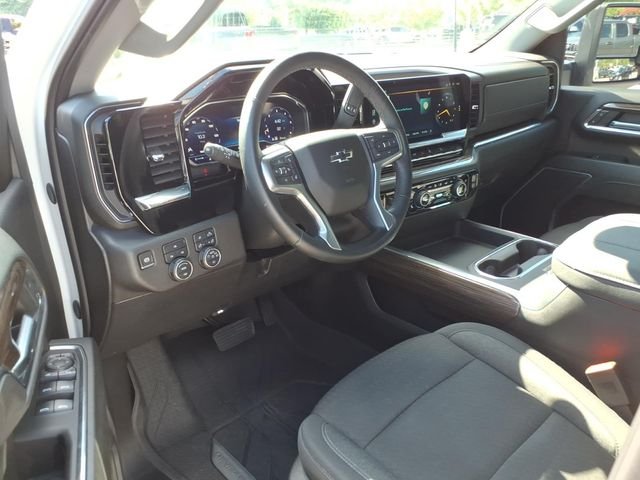 Used 2024 White Chevrolet LT image 19
