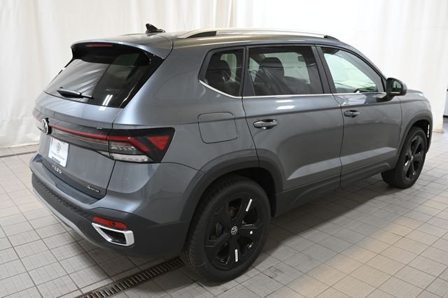 New 2026 Gray Volkswagen 1.5T SEL image 13