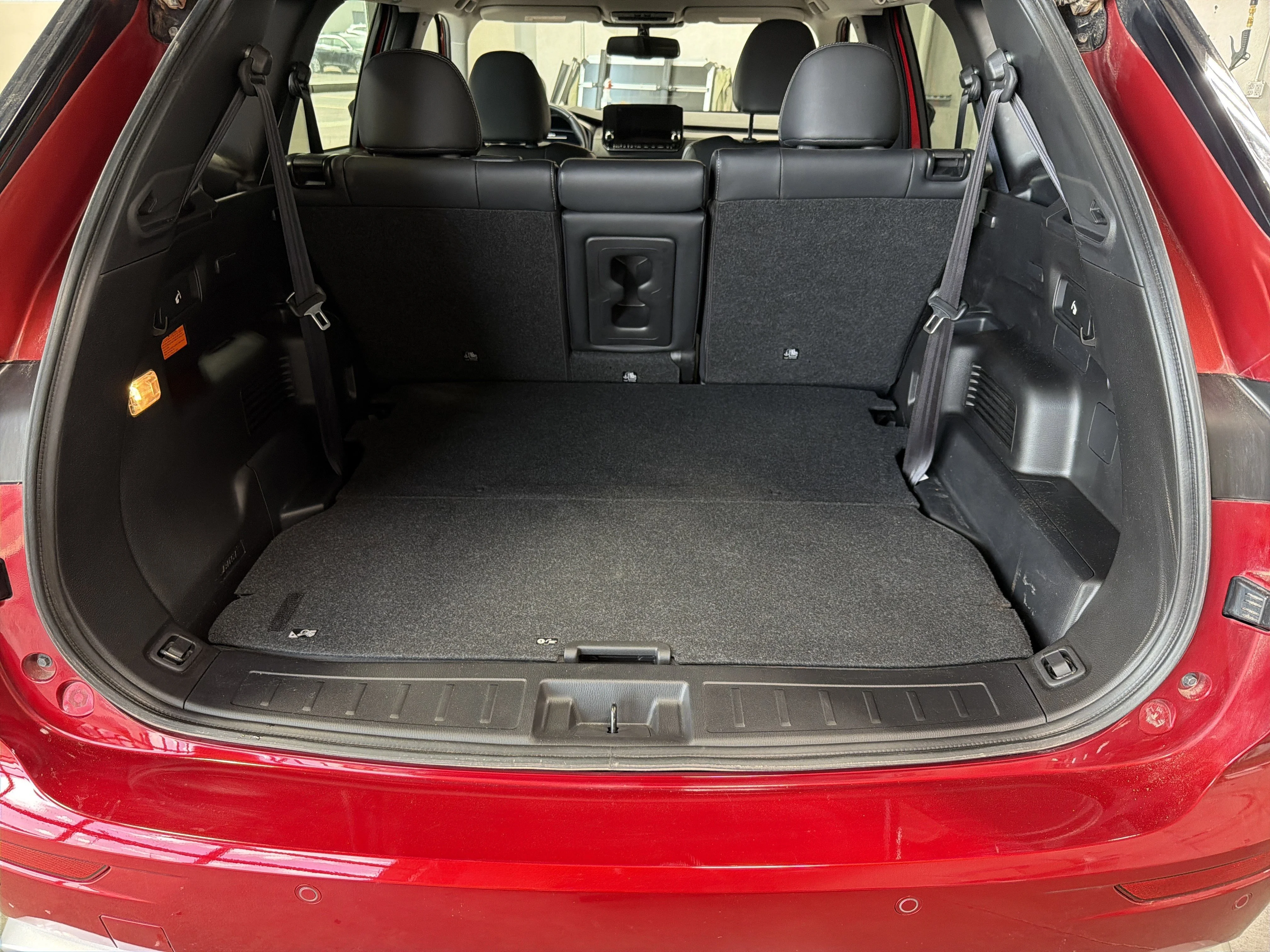 Used 2025 Red Diamond Mitsubishi SE image 29