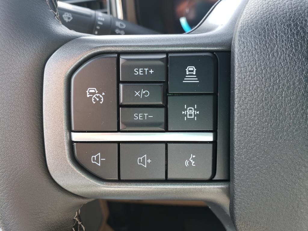 New 2026 Avalanche Ford F-250® Lariat® image 18
