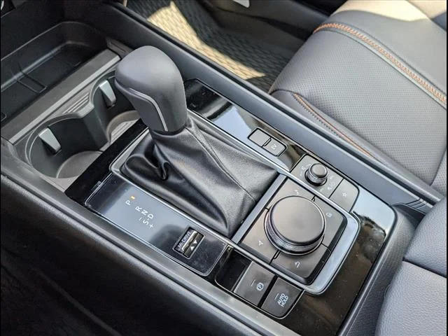 2025 Mazda CX-50 Premium - Photo 15