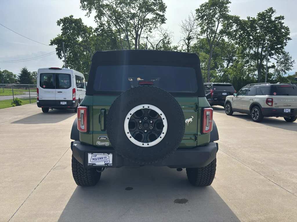 Used 2025 Eruption Green Metallic Ford Outer Banks image 6