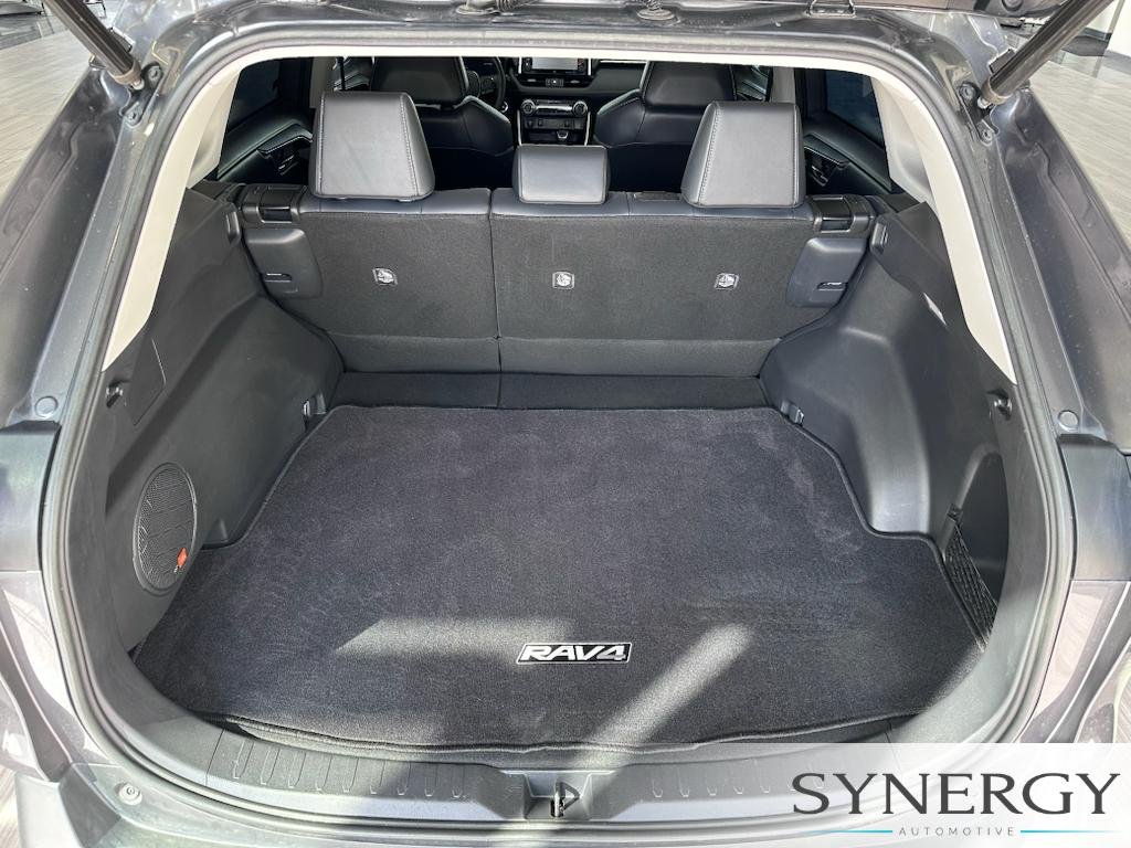 Used 2019 Magnetic Gray Metallic Toyota Limited image 8