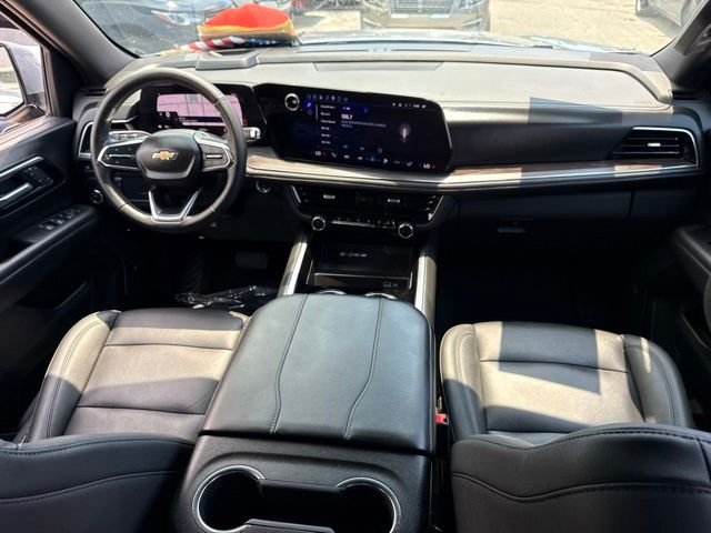 Used 2025 Gray Chevrolet LT image 23