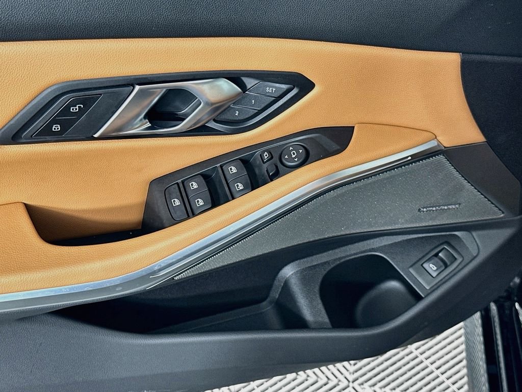 New 2026 Black Sapphire Metallic BMW 330i image 20