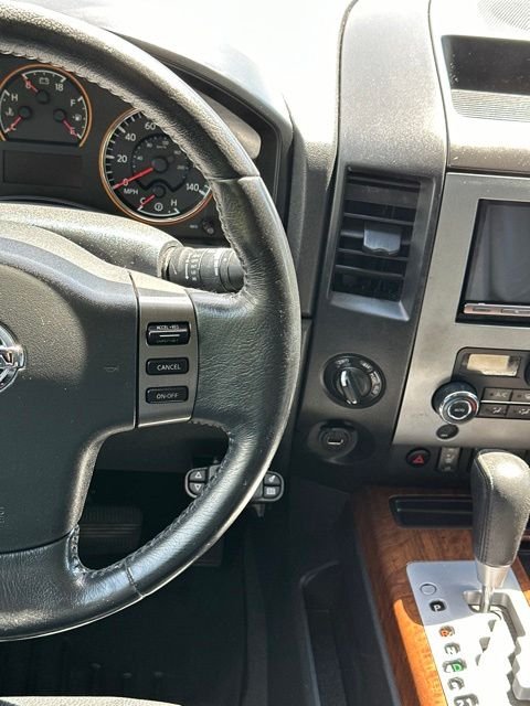 2011 Nissan Titan SL - Photo 33