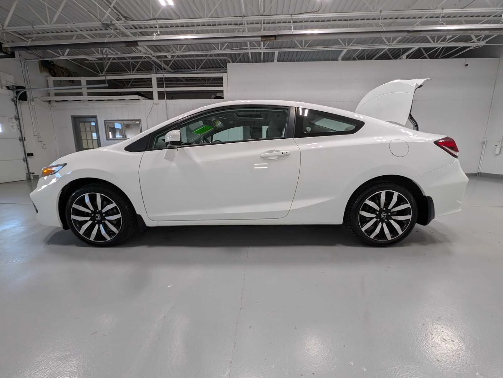 Used 2014  Honda EX-L image 12
