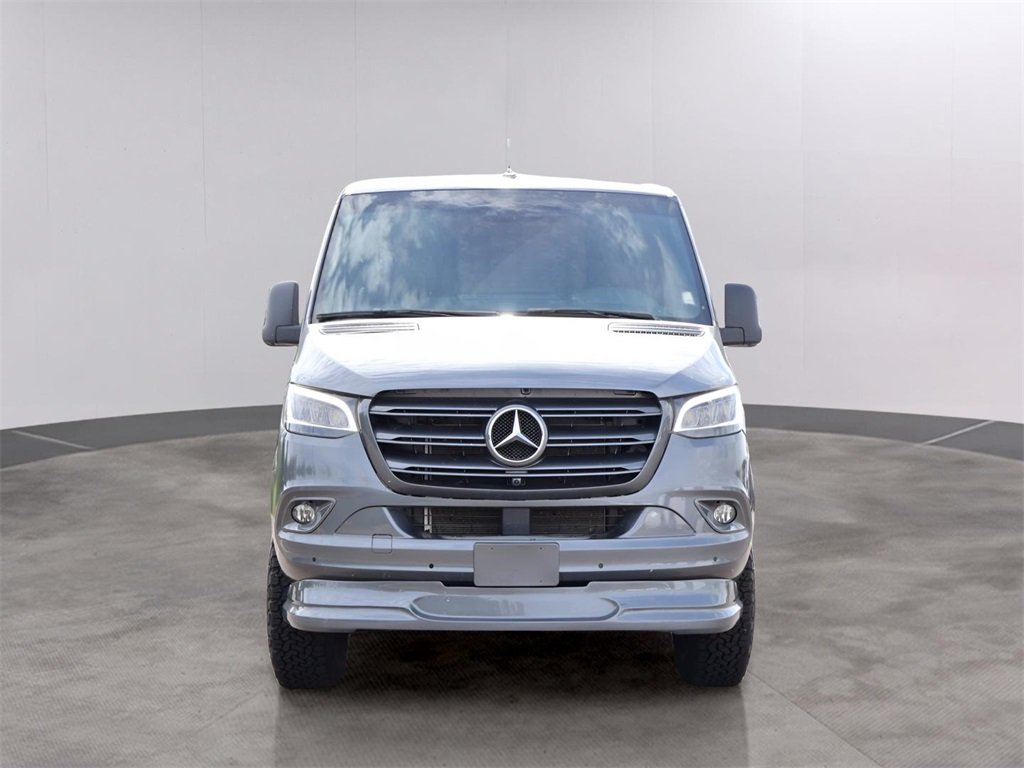 Used 2024 Mercedes-Benz Sprinter Cargo Van Base with VIN W1Y4NBVY5RT169452 for sale in Kansas City