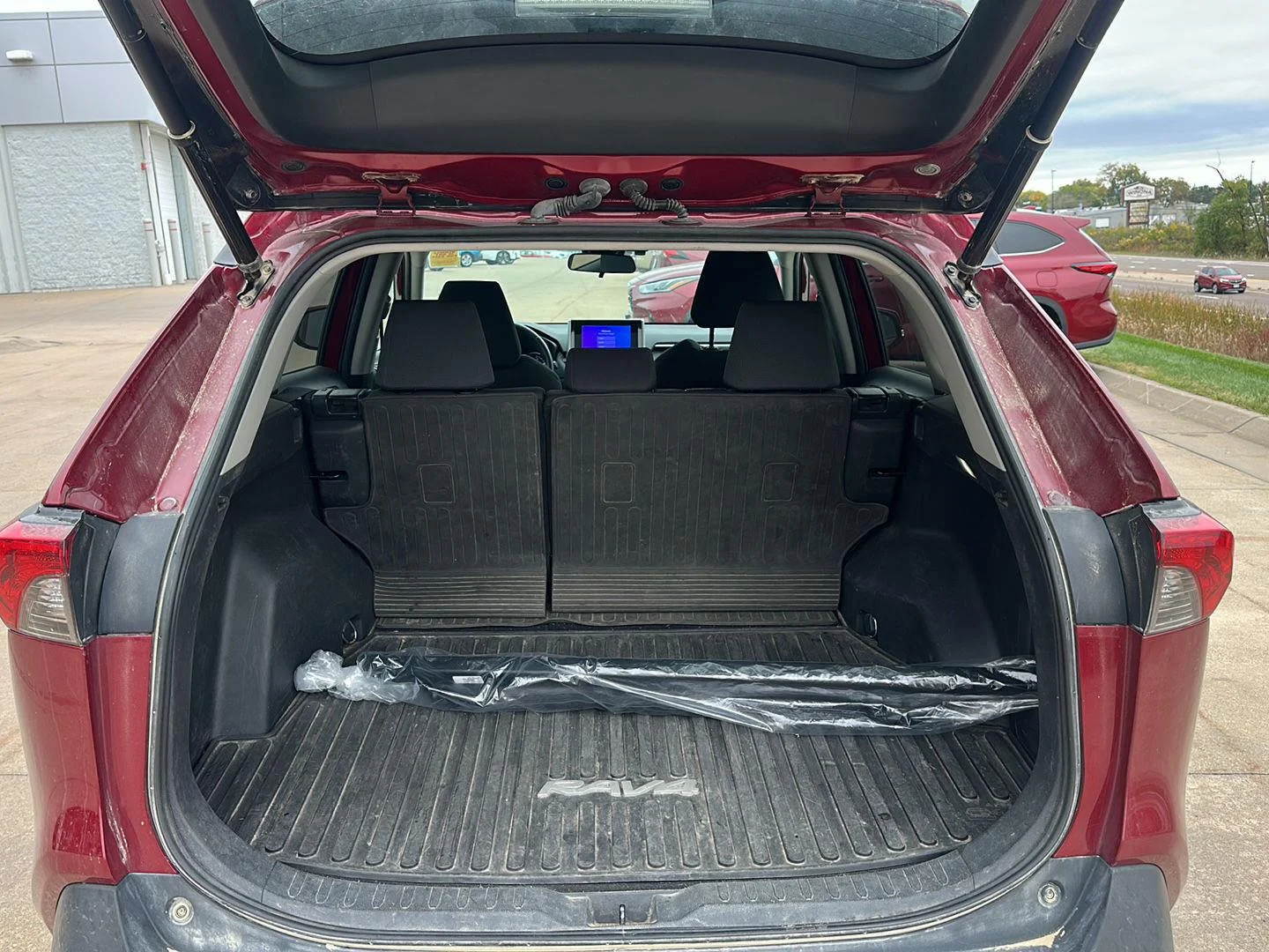 Used 2023 Ruby Flare Pearl Toyota XLE image 22