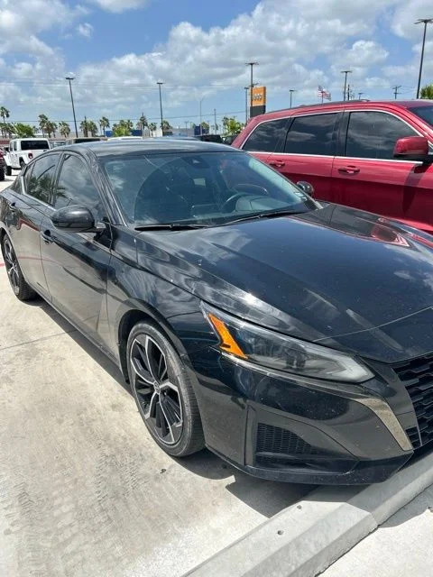 Used 2023 Black Nissan 2.5 SR image 1