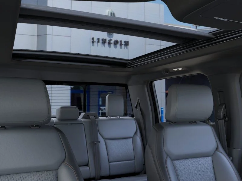 2025 Ford F-150 Lightning Lariat - Photo 22