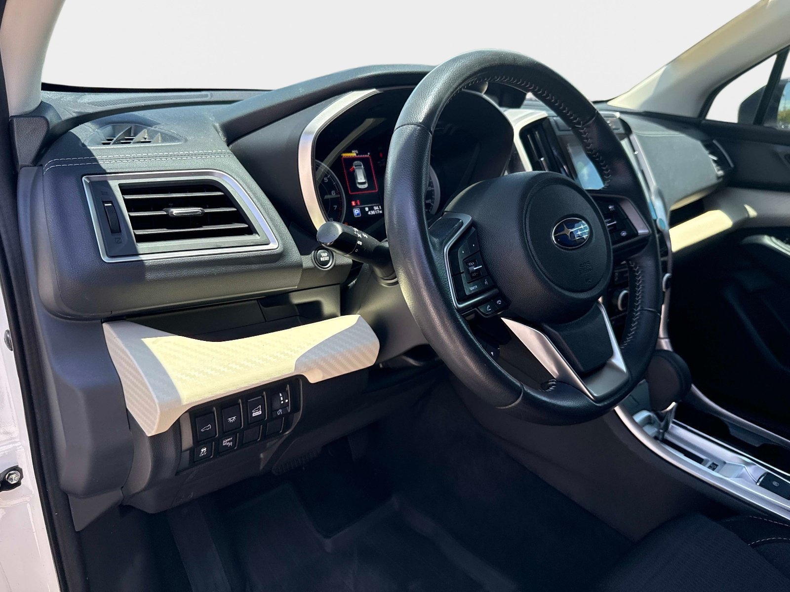 Used 2022 Crystal White Pearl Subaru Premium image 19