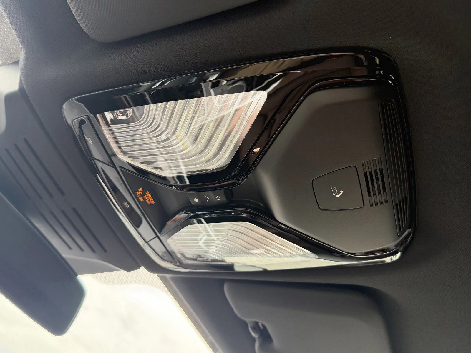 New 2026 Black Sapphire Metallic BMW xDrive40i image 37