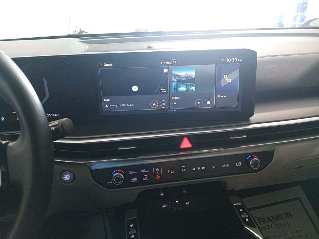 Used 2025 Black Kia SX image 22