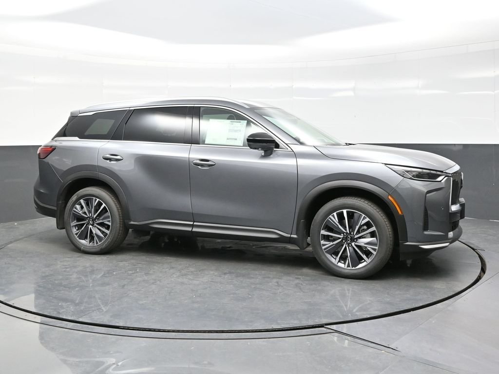 New 2027 GRAPHITE SHADOW INFINITI Luxe AWD image 8