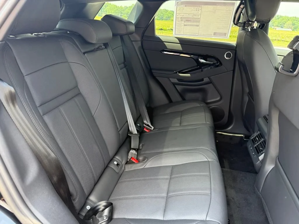Used 2026 Black Land Rover Dynamic image 19