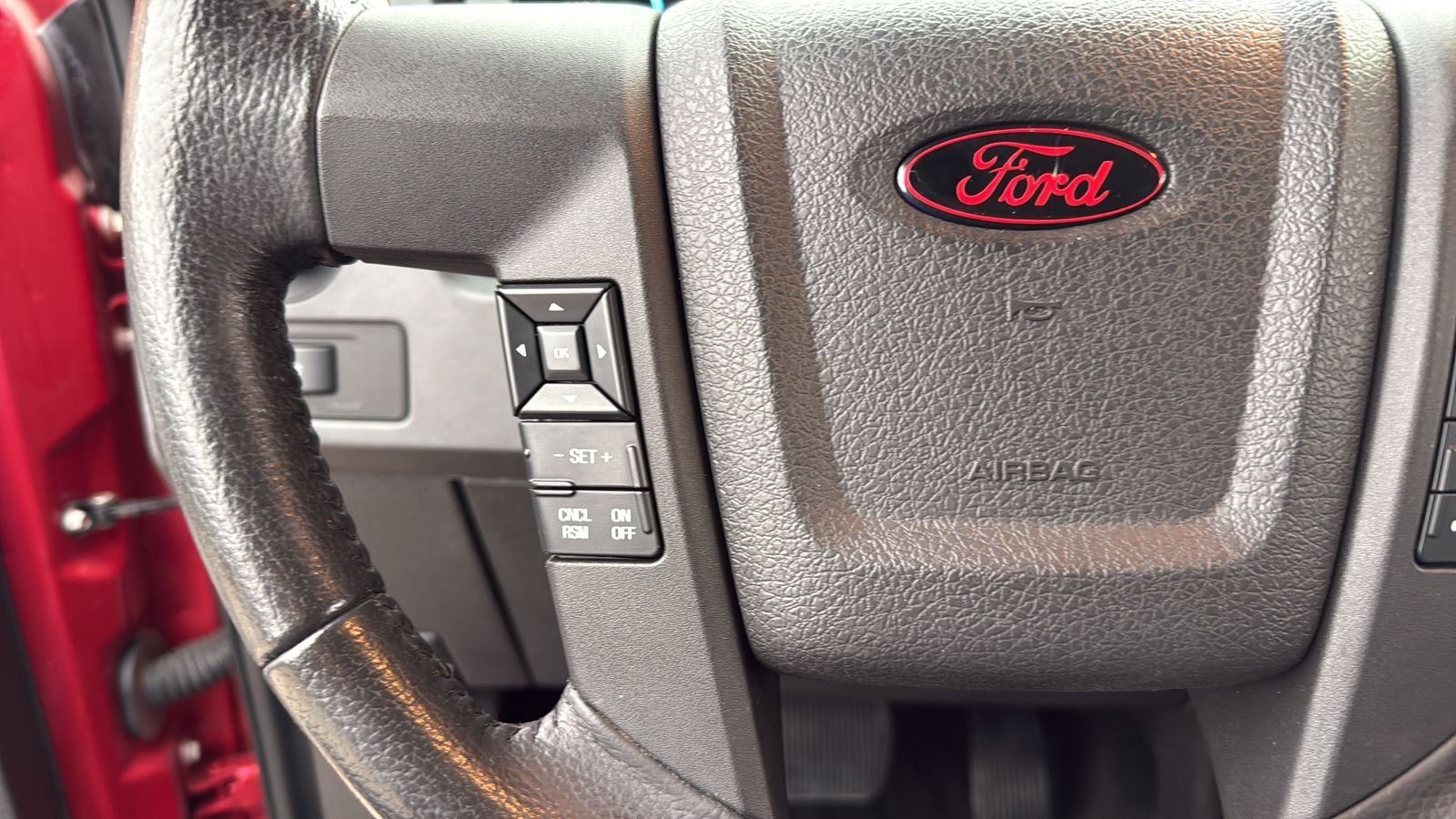 Used 2011  Ford XLT image 16
