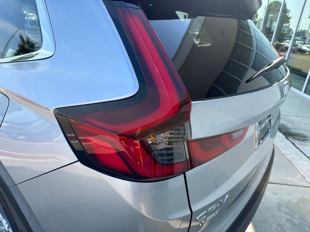 Used 2025 Silver Honda EX-L image 14