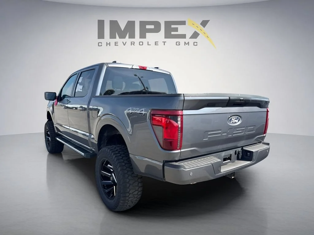 Used 2025 White Ford XLT image 3