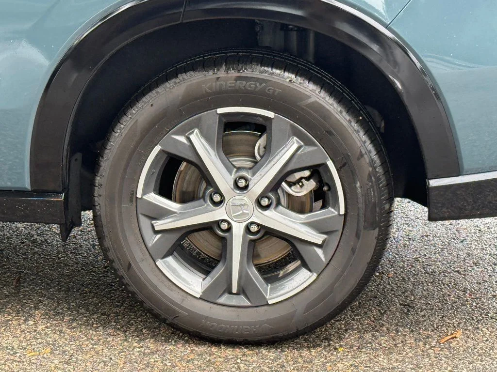 Used 2024  Honda EX-L image 7