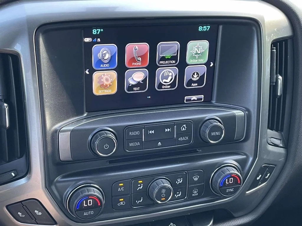 Used 2018 CAJUN RED TINTCOAT Chevrolet LT image 23