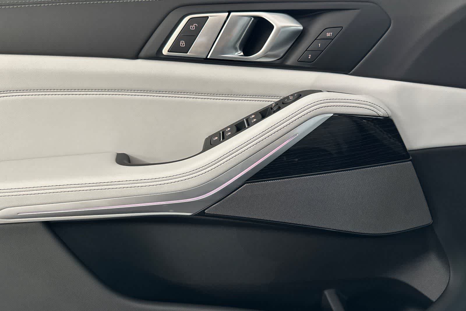 2026 BMW X5 40i - Photo 12