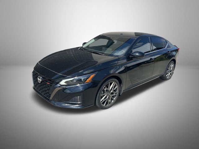 2023 Nissan Altima 2.0 SR