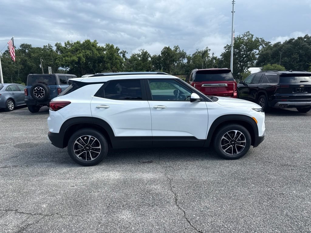 New 2026 Summit White Chevrolet LT image 3