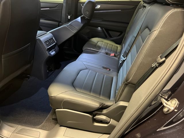 2026 Volkswagen Atlas Cross Sport SEL - Photo 10