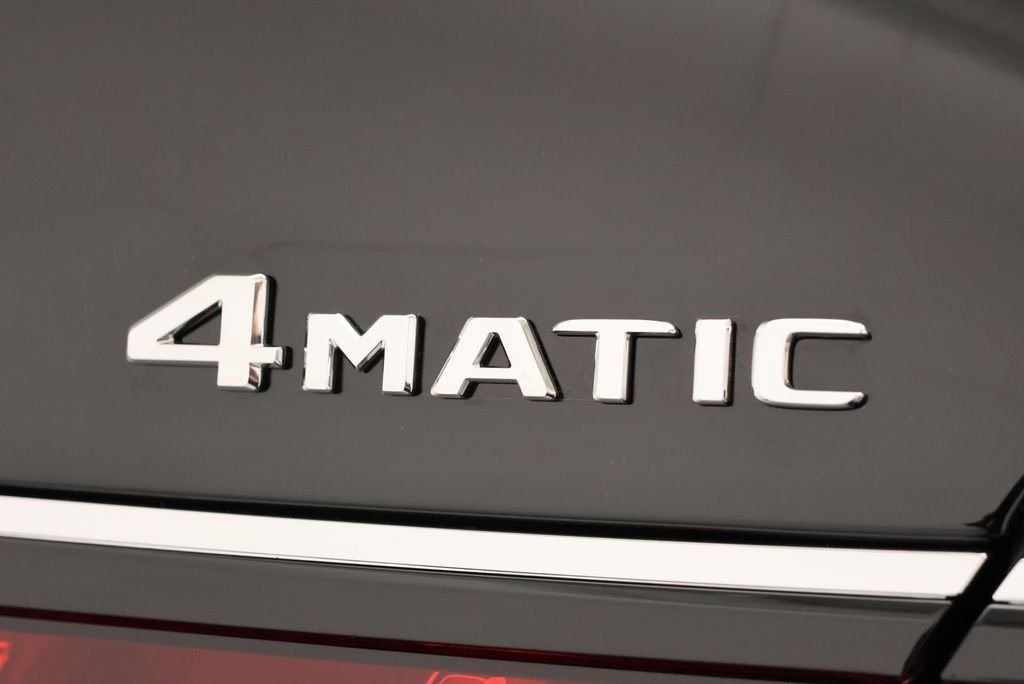 New 2027 Black Mercedes-Benz S 580 image 10