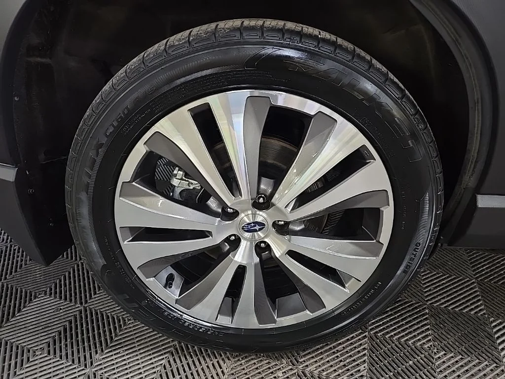 Used 2020 Blue Subaru Premium image 14