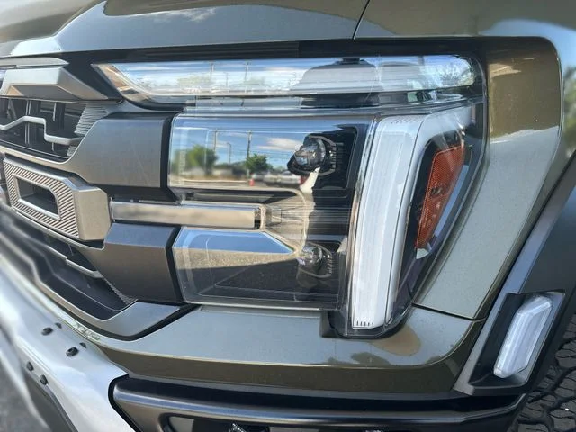 Used 2024 Green Ford Raptor image 9