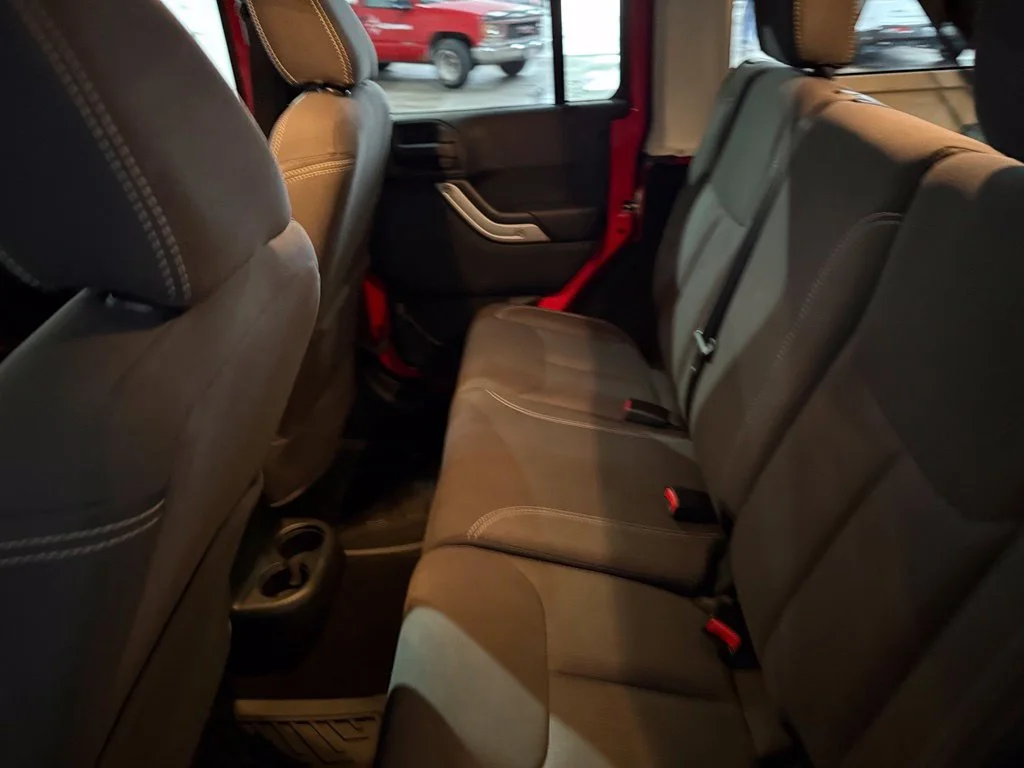 Used 2018 Firecracker Red Clearcoat Jeep Unlimited Sahara image 30