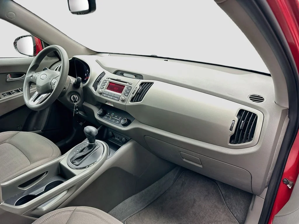 Used 2012 Signal Red Kia LX image 26