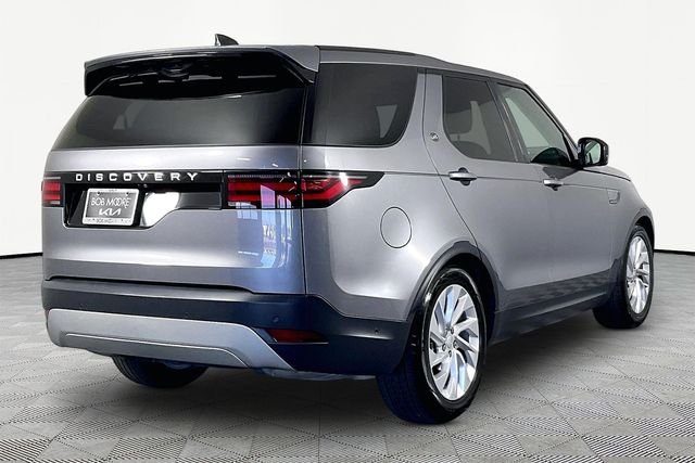 Used 2024 Gray Land Rover S image 6