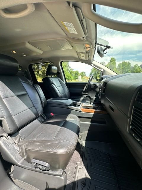 2011 Nissan Titan SL - Photo 26