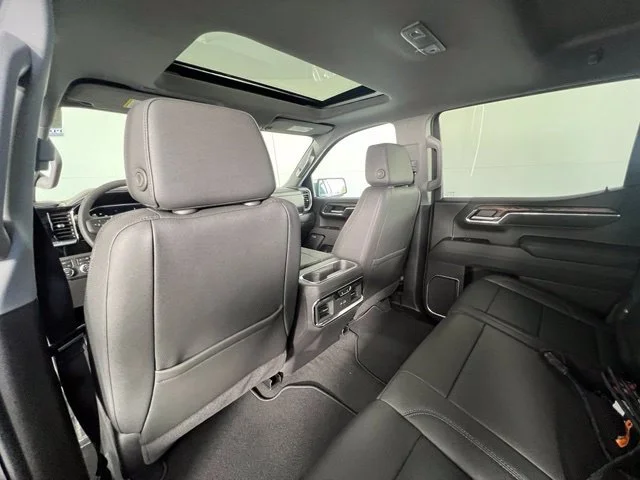 2026 GMC Sierra 1500 SLT - Photo 16