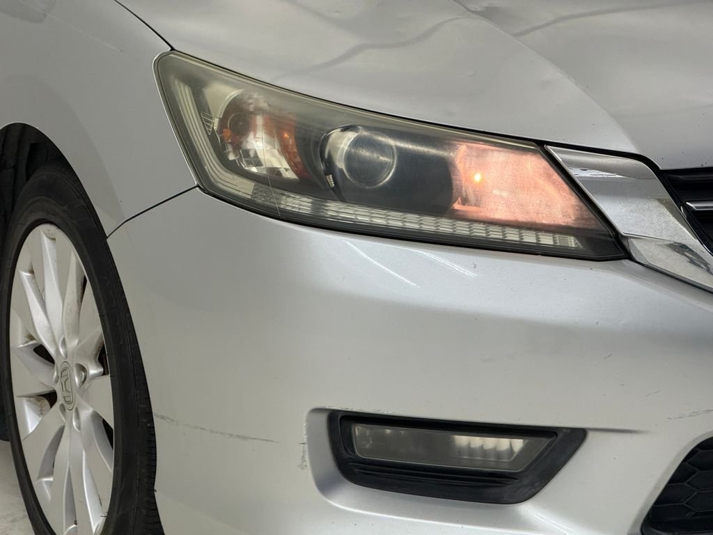 Used 2014 Alabaster Silver Metallic Honda EX-L image 5