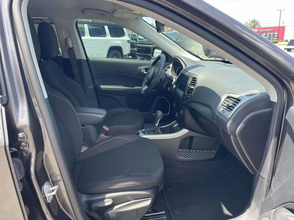 Certified Used 2020 Gray Jeep Sport image 15