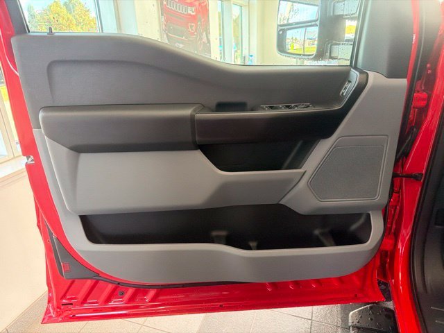 New 2027 Race Red Ford F-350® XL image 20