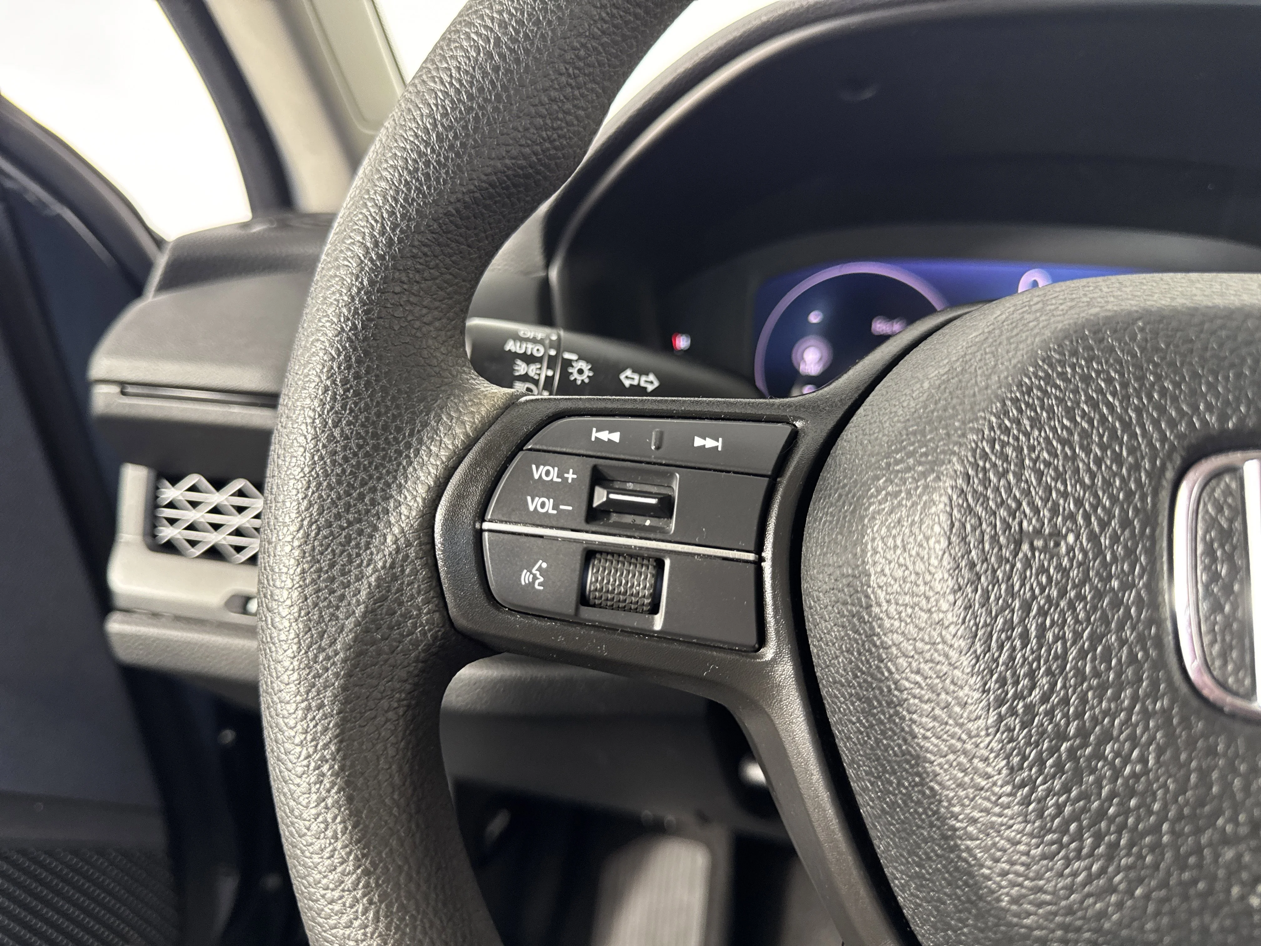2023 Honda Accord LX - Photo 55