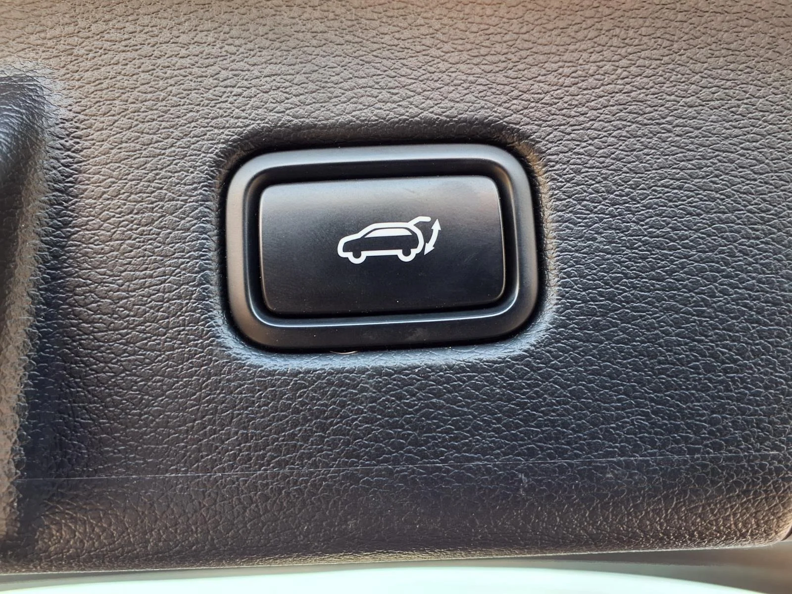 Used 2021 Ebony Black Kia SX image 25