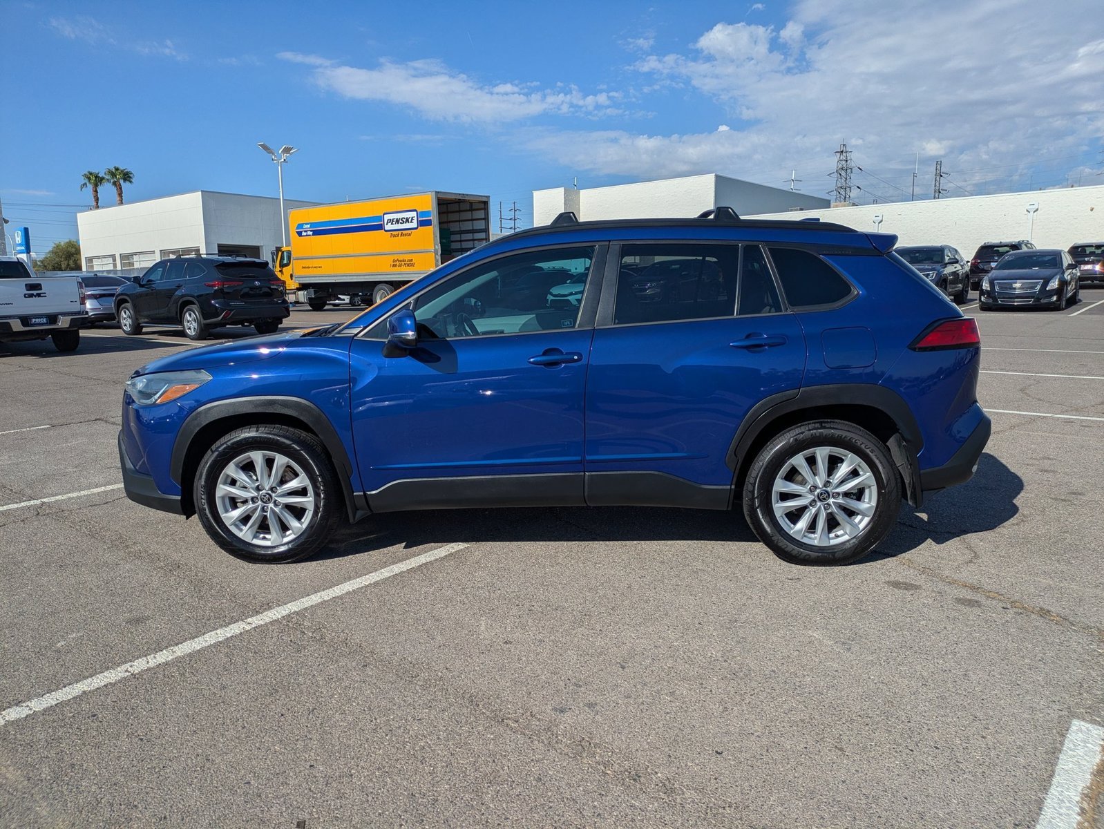 Used 2022 Blue Crush Metallic Toyota LE image 9
