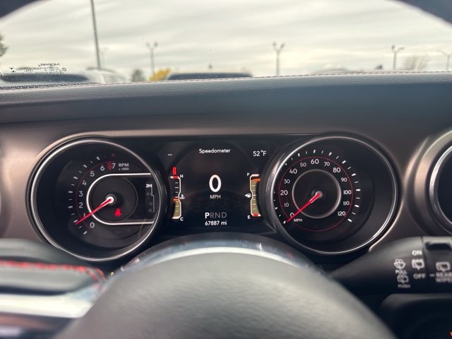 Certified Used 2018 Orange Jeep Rubicon image 5