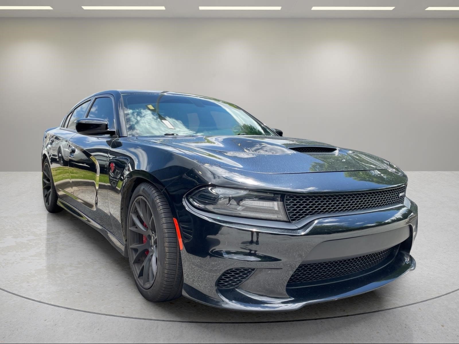 Used 2016 Pitch Black Clearcoat Dodge SRT Hellcat image 8