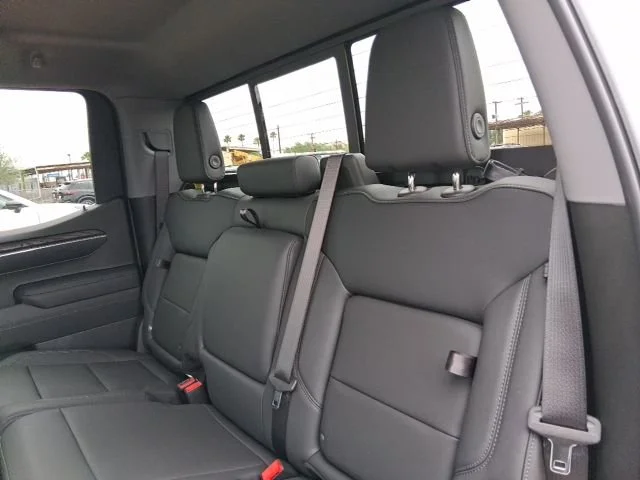 2026 GMC Sierra 1500 SLT - Photo 16