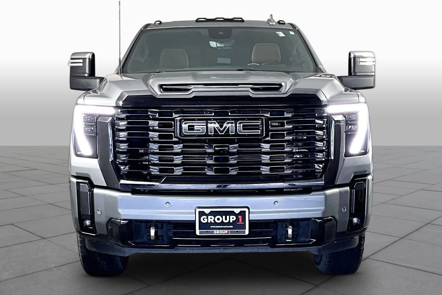 Used 2024 Sterling Metallic GMC Denali Ultimate image 4